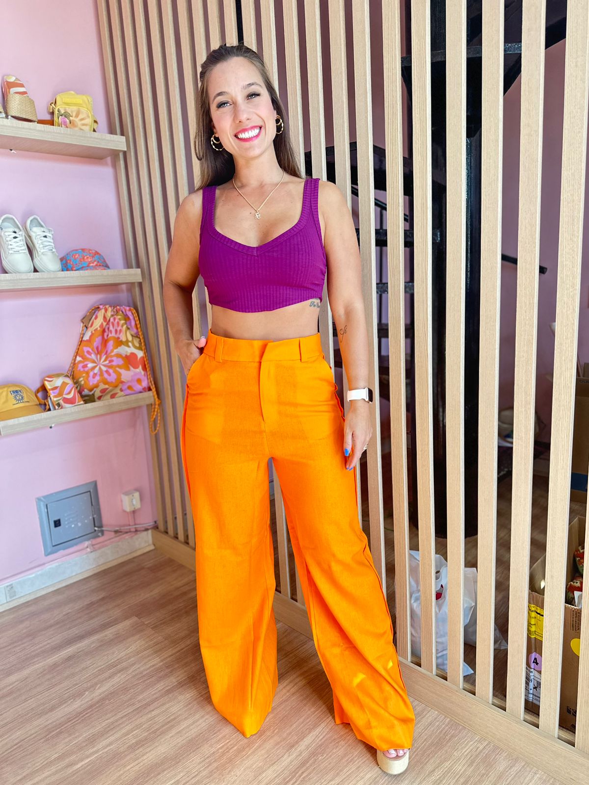 931f8712c929640882b2d216fbce0f95.jpeg Calça Pantalona Linho - Imagem 1