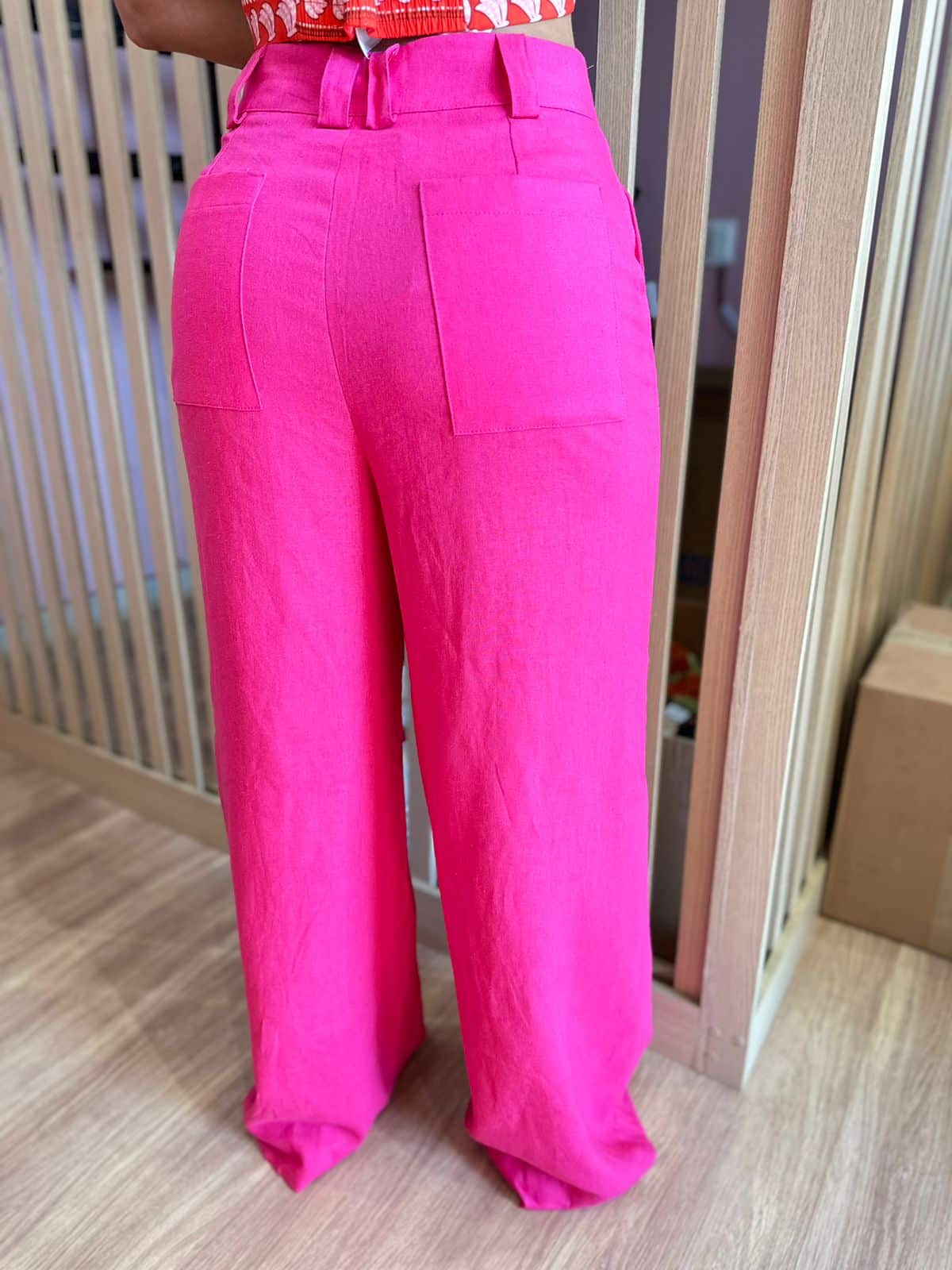 ba5ffd8ee6011d9a786e0aabf083552c.jpeg Calça Pantalona Linho - Imagem 9