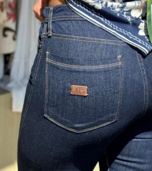 Calça Jeans Boot Cut Amaciada Denim Farm - Imagem 3