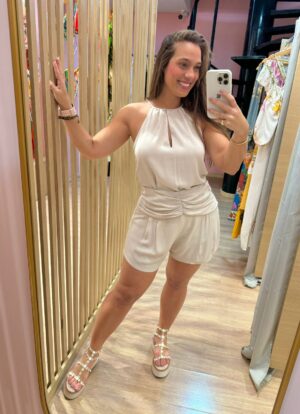 Blusa Sem Manga Decote em V - Imagem 2