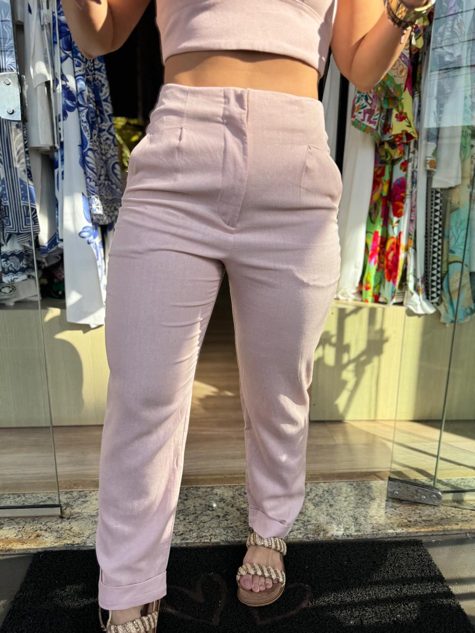 77ff8fde45fab5ab97a80ac6911f013e.jpg Calça Alfaiataria  Linho com pregas - Imagem 2