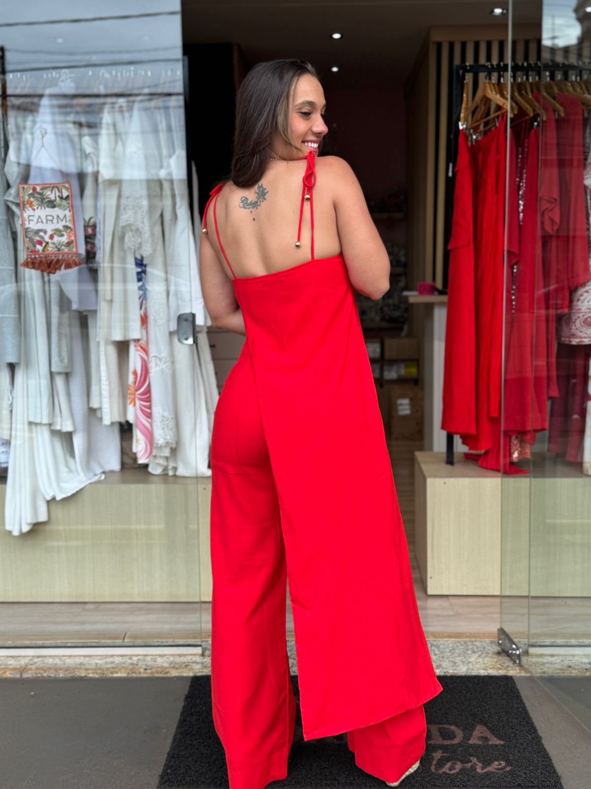 183d5f907307c47ad6b615e6321ecce1.jpg Calça Wide Leg Cintura Alta - Imagem 7