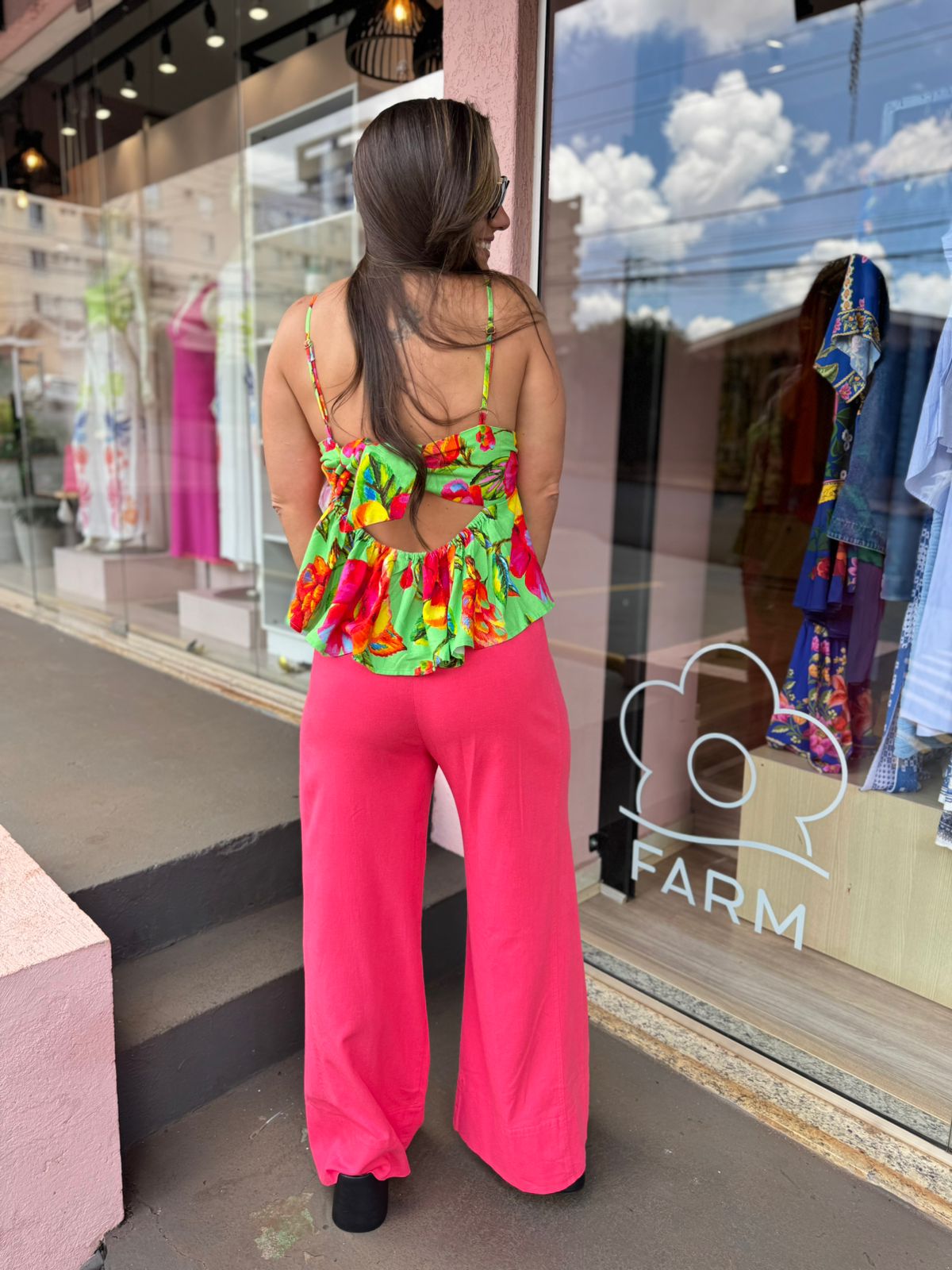 86e62392f67241a2383a64b5e904db92.jpg Calça Detalhe Pesponto - Imagem 3