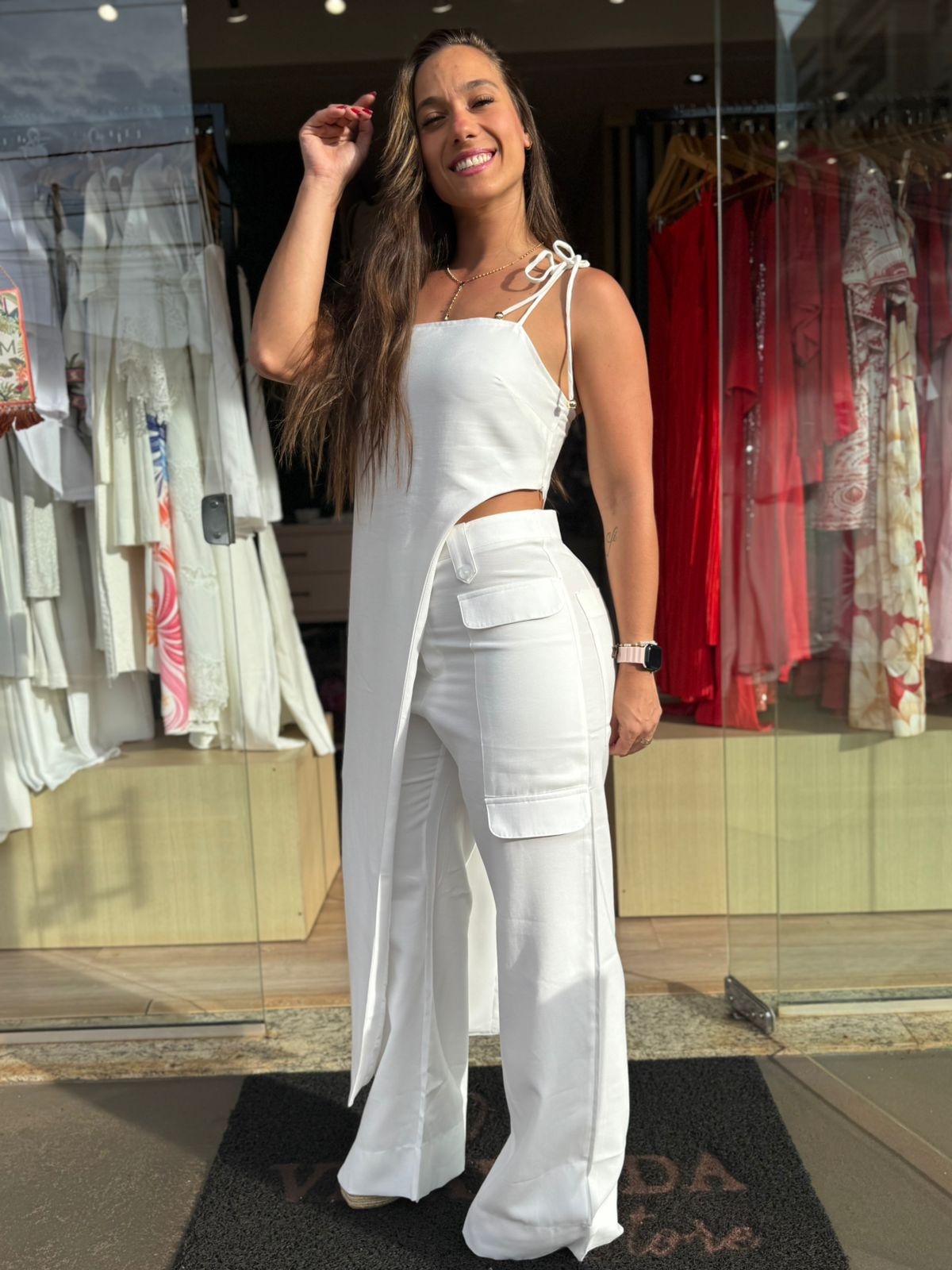 cb427a2355a265a572e10228f607c2ee.jpg Calça Wide Leg Cintura Alta - Imagem 2