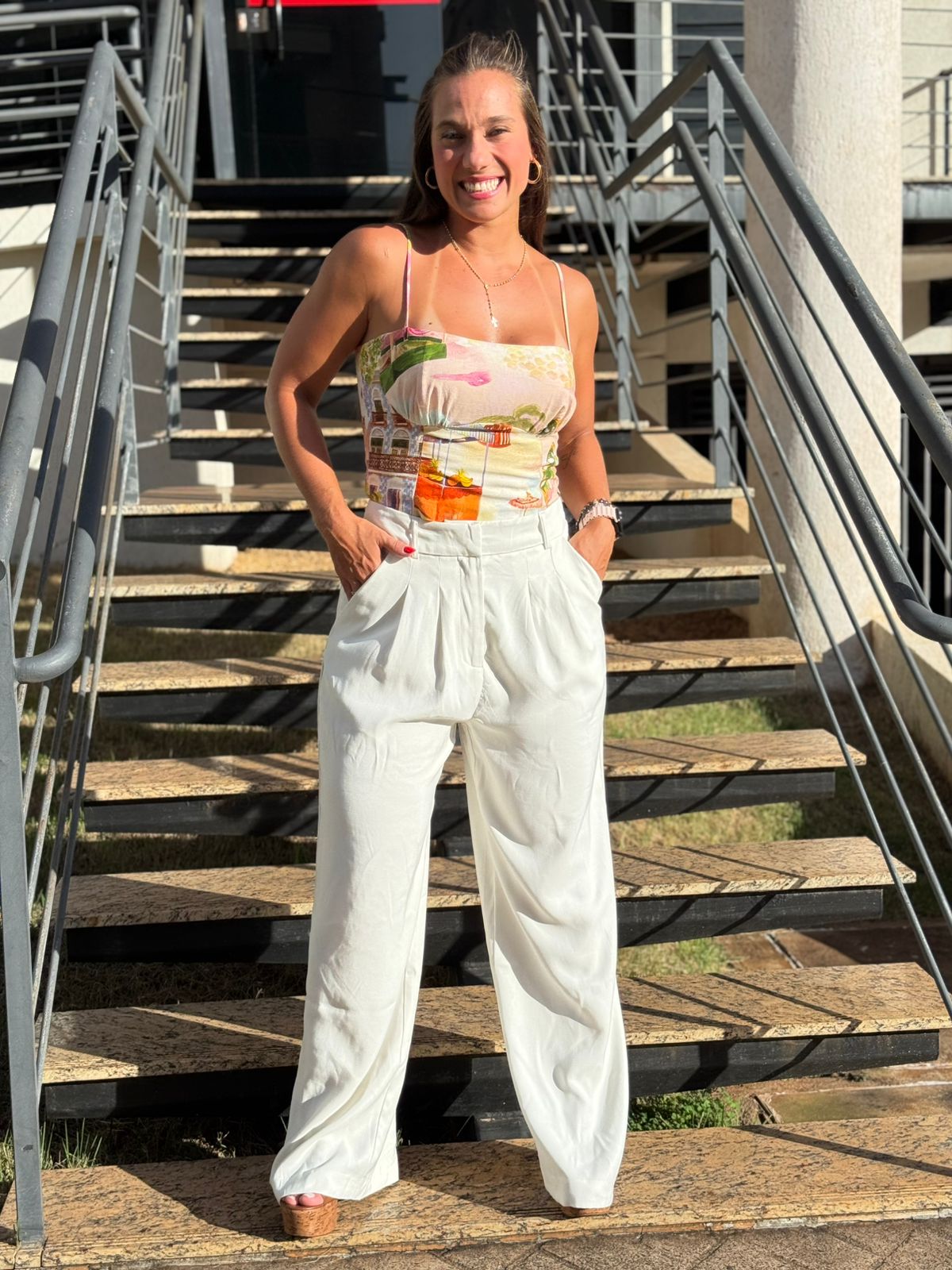 db853fc0752023e66506e31e3ac81359.jpeg Calça  Reta Alfaiataria - Imagem 1