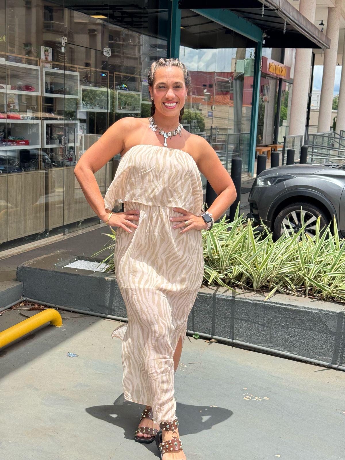 2e913852e640d60eedfa280d3411f59e.jpeg Vestido Sem Alça Com Elastico Cintura - Imagem 2