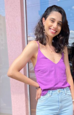 Regata Decote V - Imagem 5