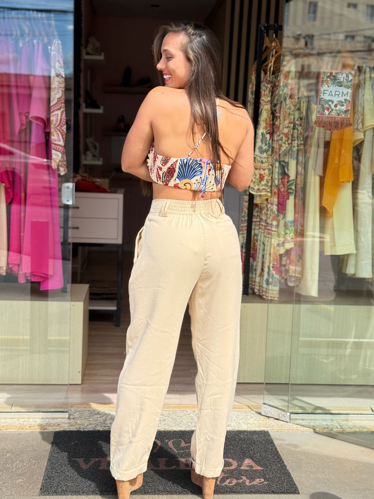 a9e25963713118d2c929249f91af8485.jpeg Calça Prega Alfaiatria - Imagem 3