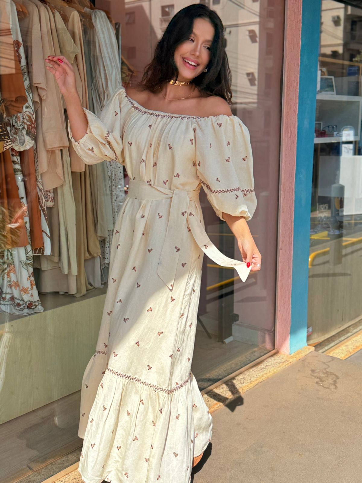 2564584412c7f0a2546ec1324ddbcf23.jpg Vestido Midi Bordado Polen - Imagem 2