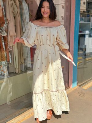 Vestido Midi Bordado Polen