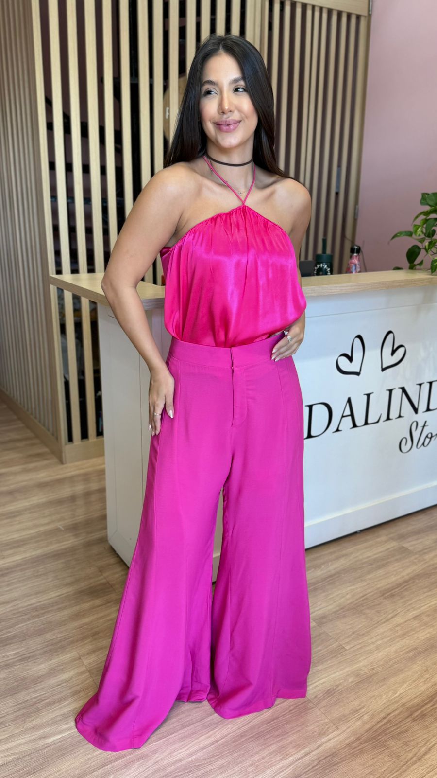 ffb363bba894c8e8fa5ca774c9039fd2.jpg Calça Pantacourt Viscose - Imagem 1