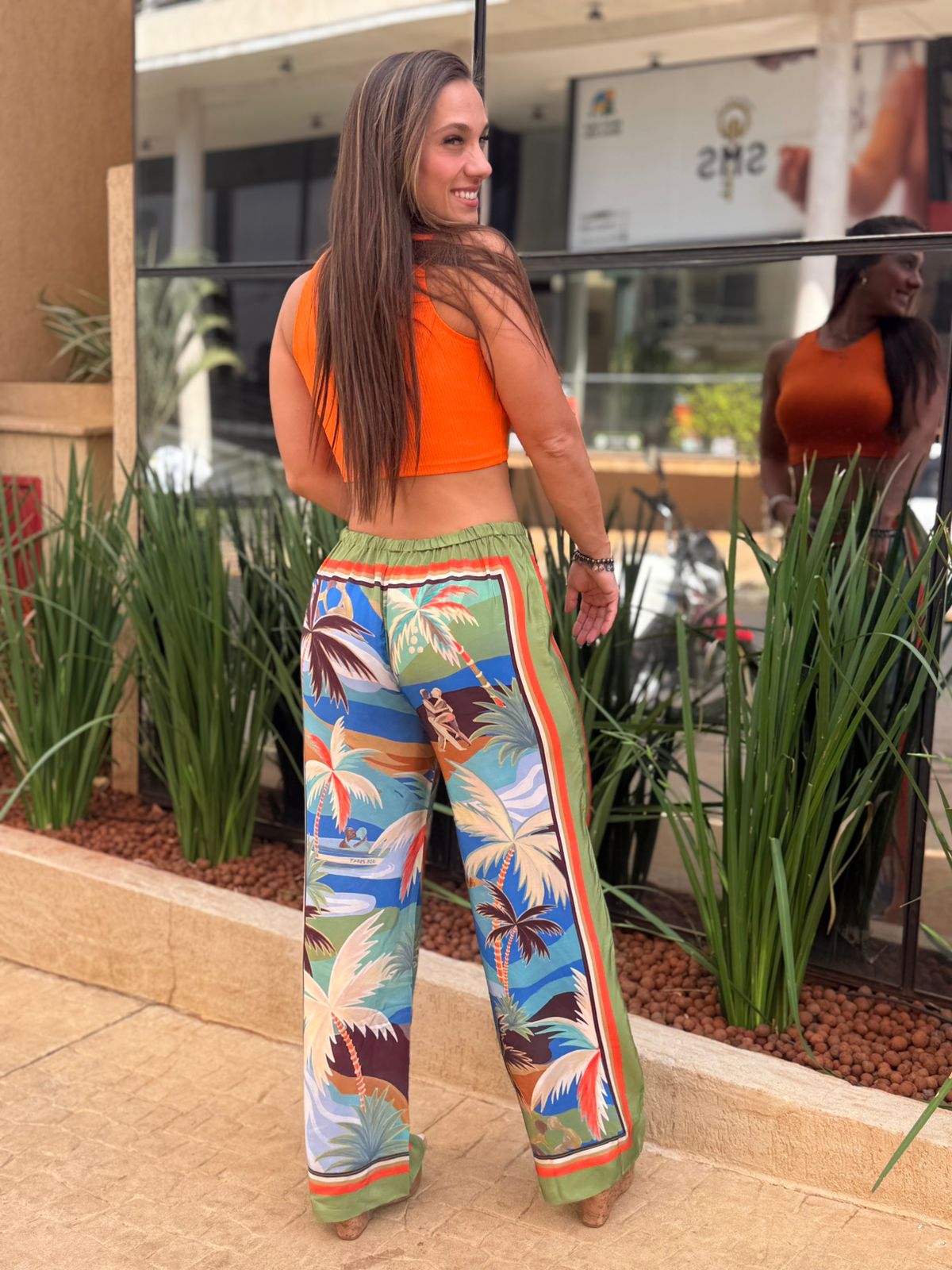 c9531791a3769776ba46fbca91118682.jpg Calça Lenço Bem Querer FARM - Imagem 4