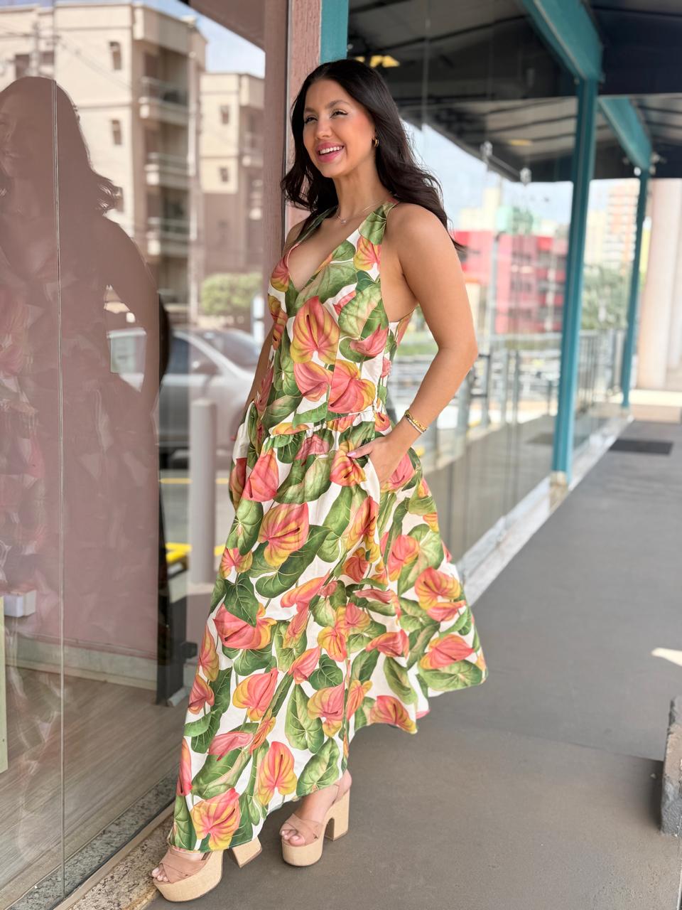 2f3e33facb68568b0943fd211e3cd733.jpg Vestido Longo Anturio Corrido FARM - Imagem 1