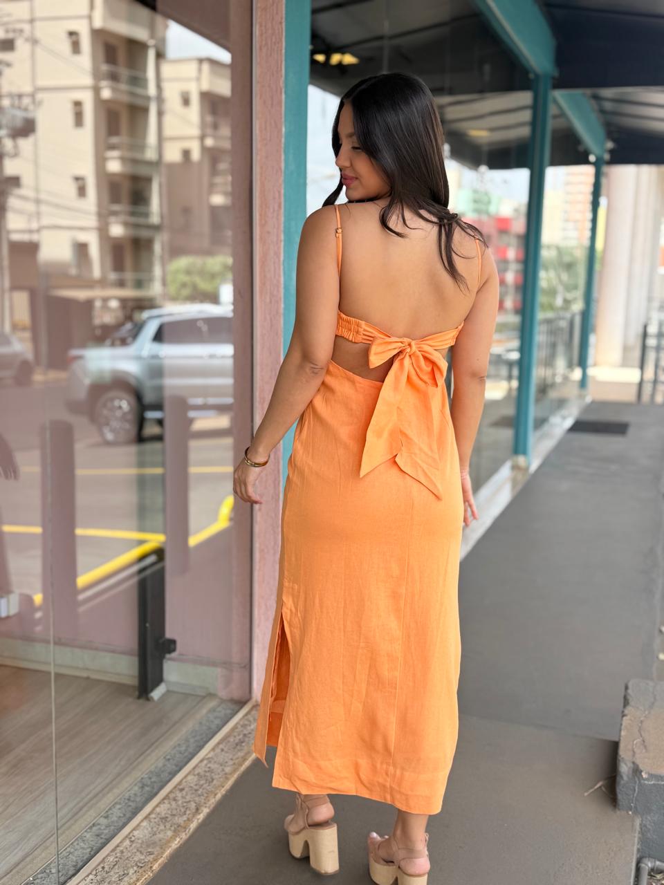 7dc6d81d47f69590d10caf1ebecefa19.jpg Vestido Reto Alcinhas FARM - Imagem 3