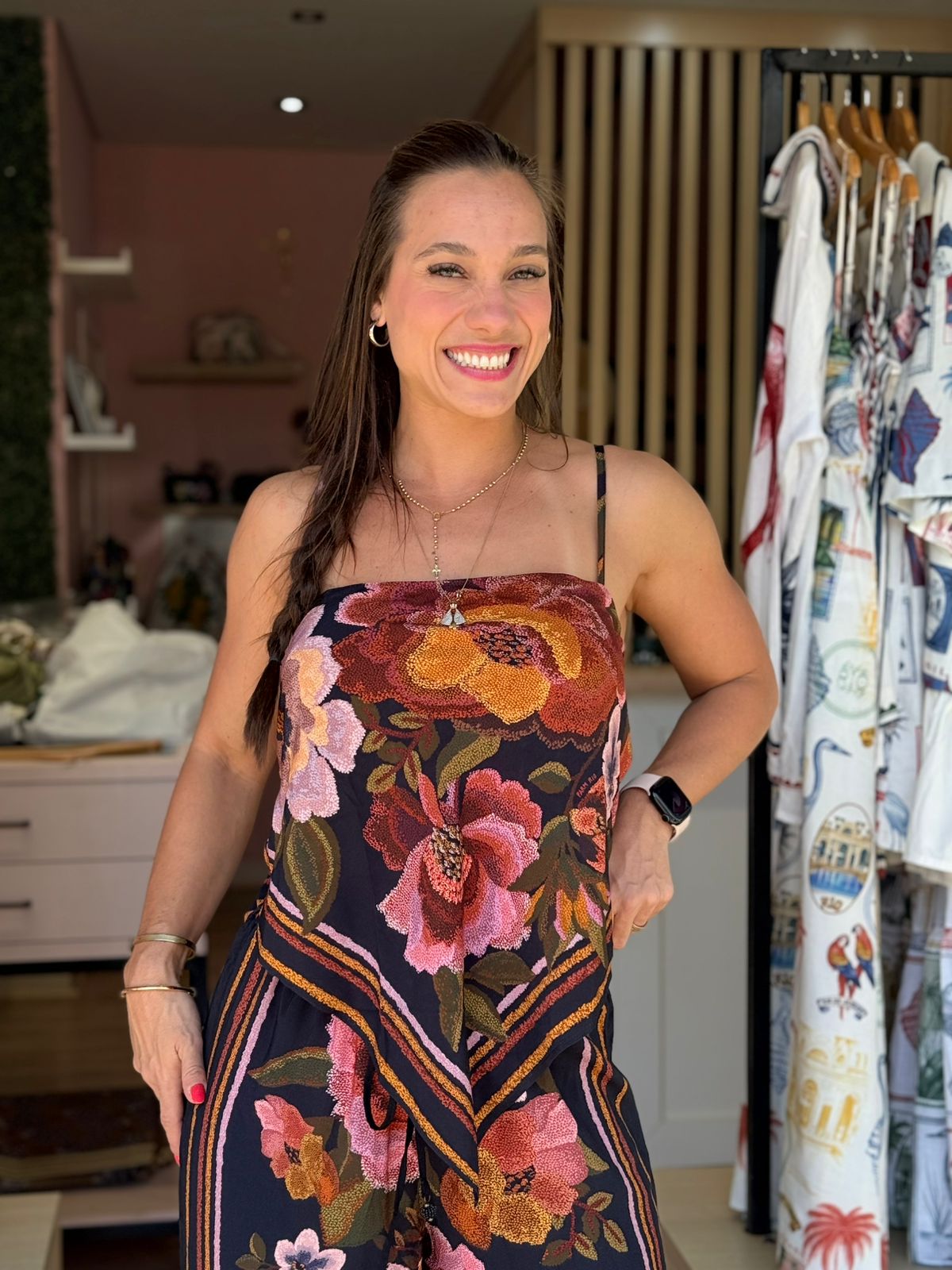 ac55e284b667bd92ceb176ac74ab6042.jpg Regata Floral Cleo FARM - Imagem 1