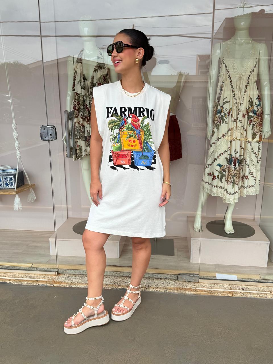 11880121fcefe28a7826f1ccddade6c4.jpg Vestido Curto Engradados FARM RIO - Imagem 4