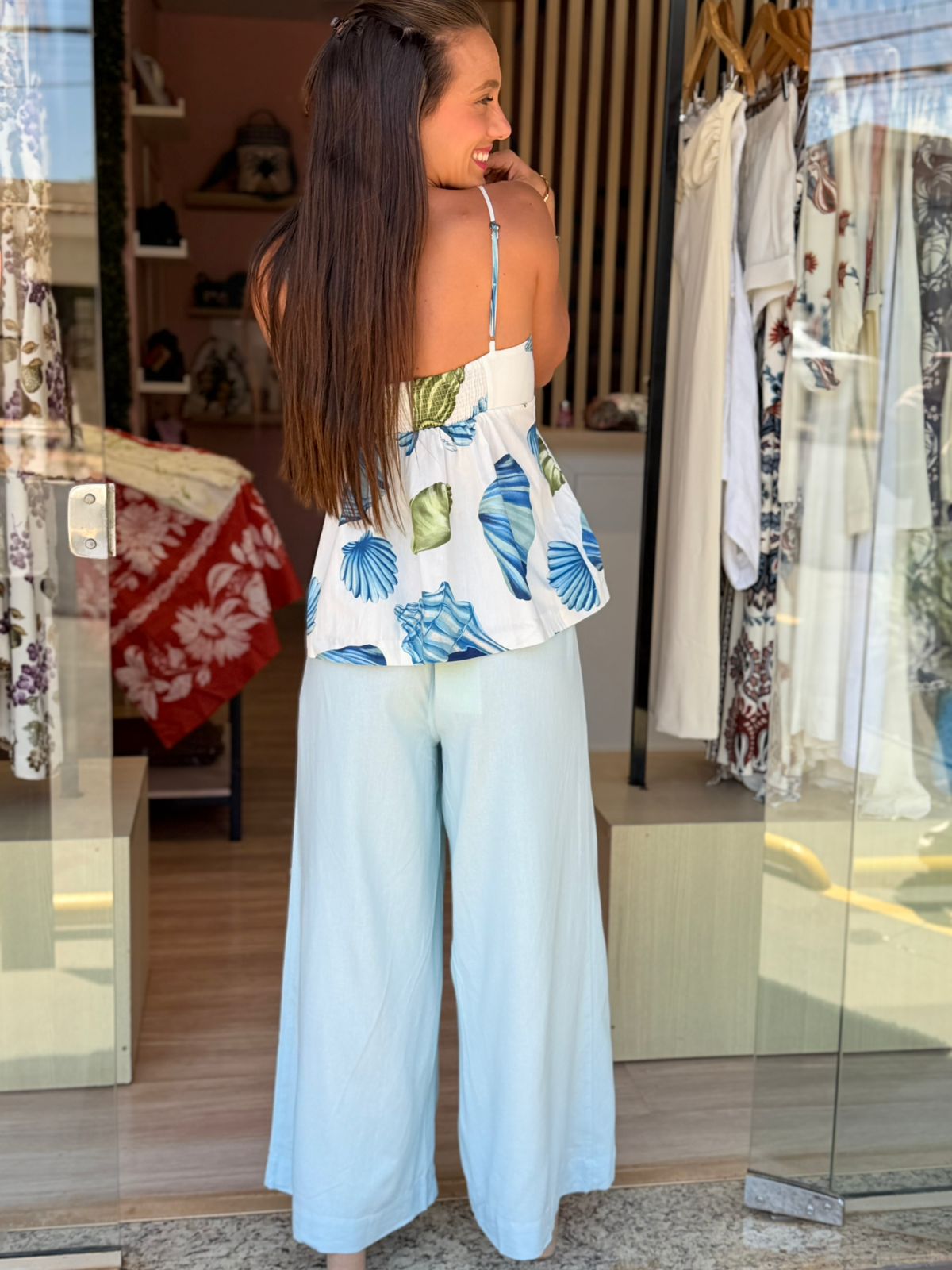 2e8736016a9f8bc45e8fe1081a0d5df2-1.jpg Calça Pantalona Bolso | FARM - Imagem 4